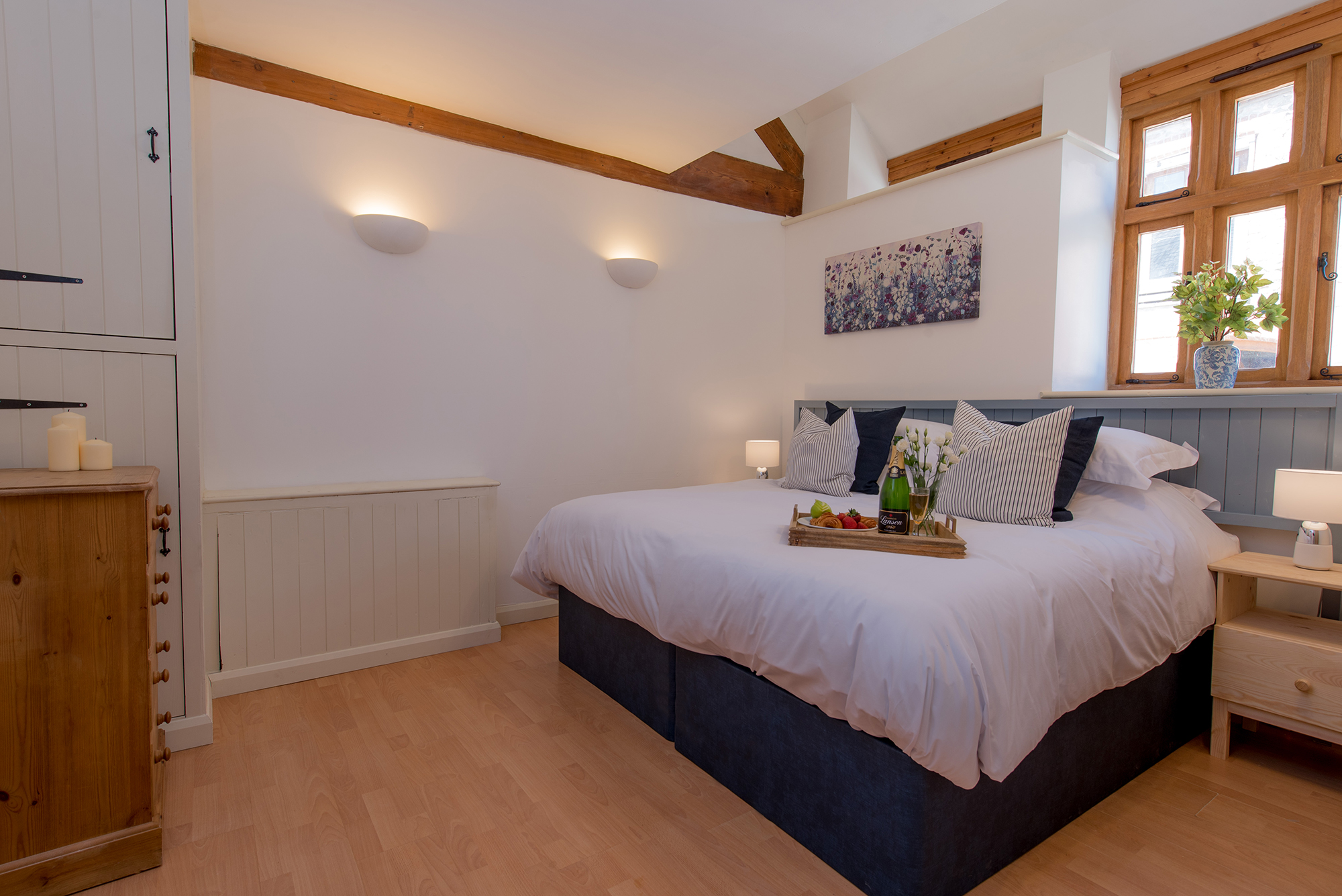 6 Bedroom Holiday Cottage In Taunton Somerset, England | Hot-tub ...