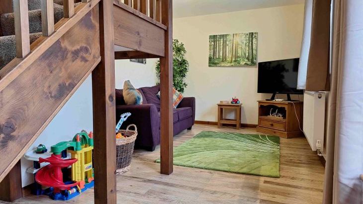 Oliver's Mill with shared Indoor Pool, Sports Court & Play Area, sleeps  10,  Photo 6