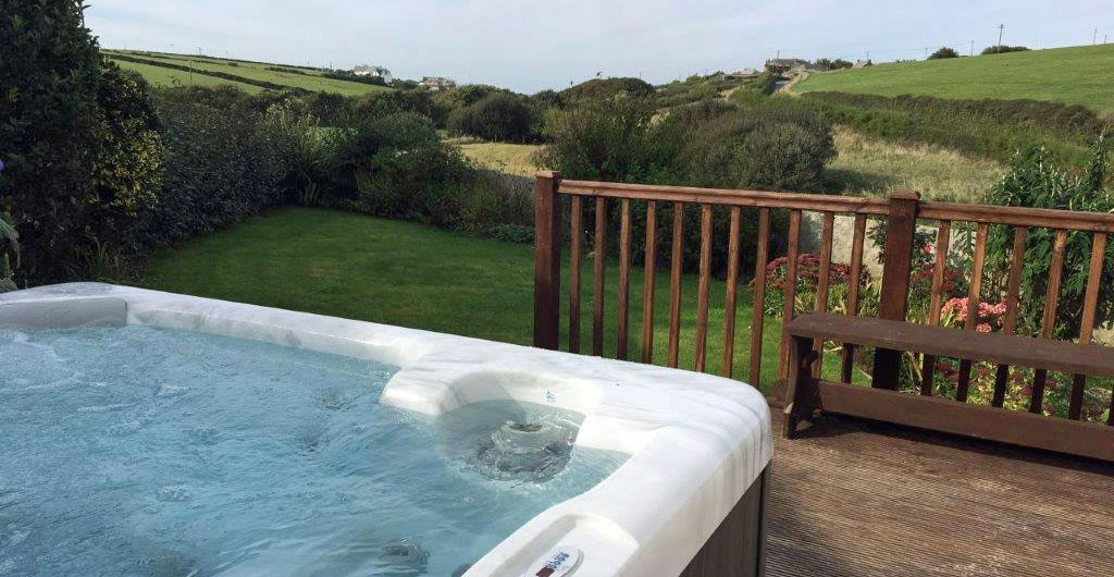 hot tub derbyshire holiday home good facilities
