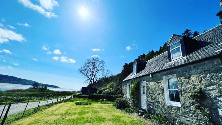 Lochead Cottage - Main Photo