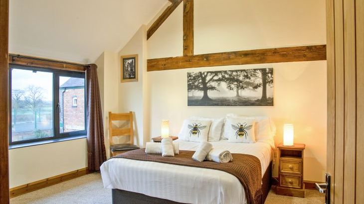 Buttercups Haybarn 5 Star Cottage with Indoor Pool, Sports Court & Toddler Play Area - Photo 5