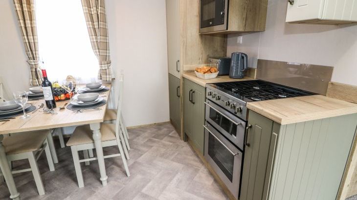 Hedgehog Lodge - Photo 9