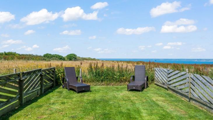 Nine Ocean Reach - Main Photo