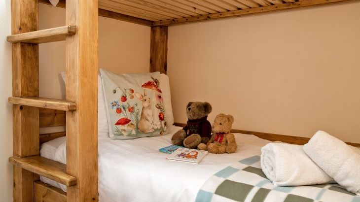 Oliver's Mill with shared Indoor Pool, Sports Court & Play Area - Photo 14