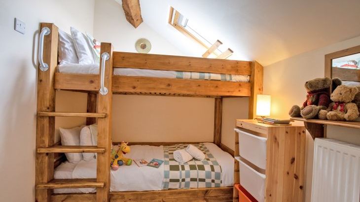 Oliver's Mill with shared Indoor Pool, Sports Court & Play Area - Photo 10