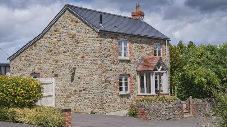 Sleeps 2, Romantic, Modern, Luxurious Cottage with garden, WiFi and Amazing Views - Photo 46