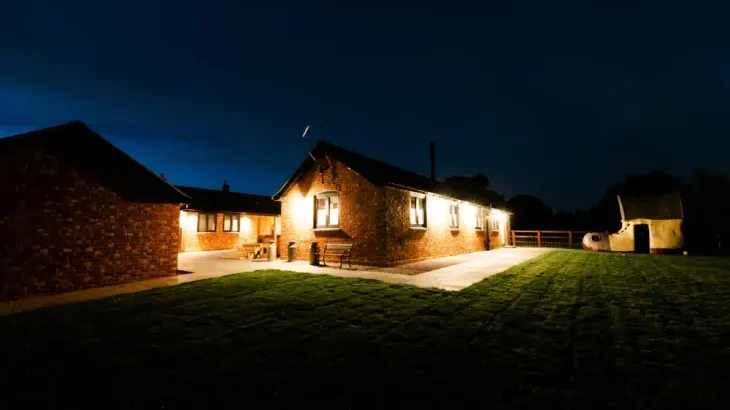 Hollies Barn - Photo 1