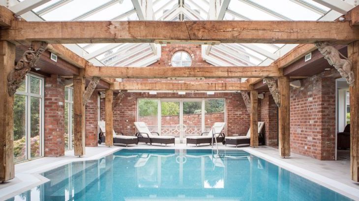 Gaggles - Main Photo