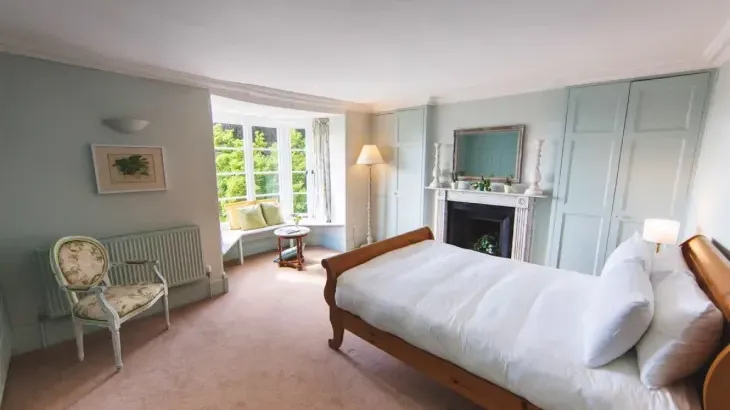 Bowley Hall - Photo 18