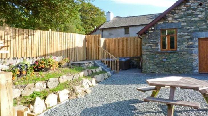 Yew Tree Cottage - Photo 12