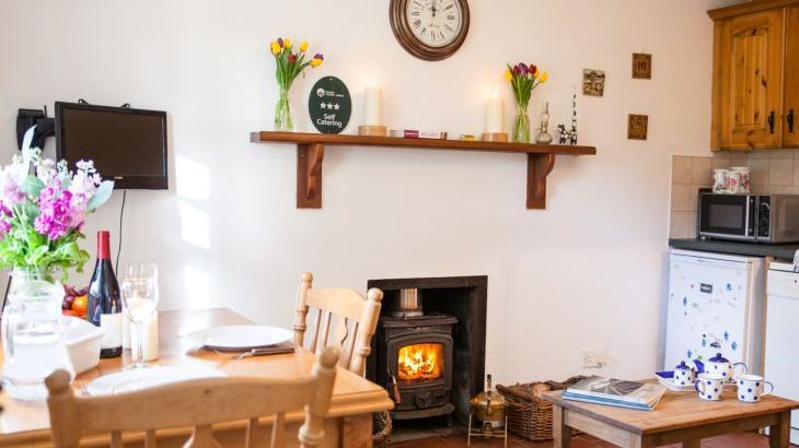 Mr McGregors' Cottage - Photo 5