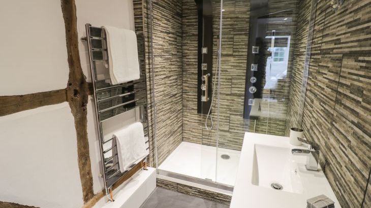 Lower Tundridge Cottage - Photo 25