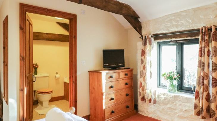 Carthorse Cottage - Photo 11