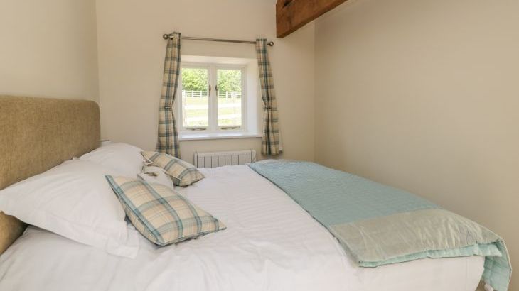 Lake Farm Cottage - Photo 7