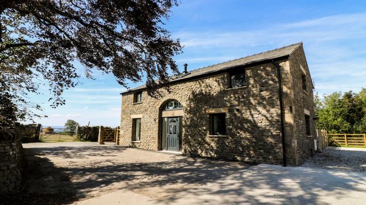 Damson Barn - Main Photo