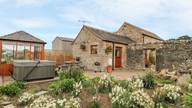 The Cow Shed - Photo 1