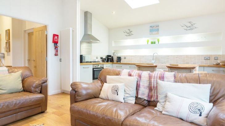 6 Lake View - Photo 5