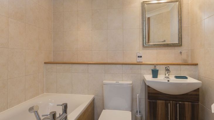 Court Lodge, Hillfield Village - Photo 13