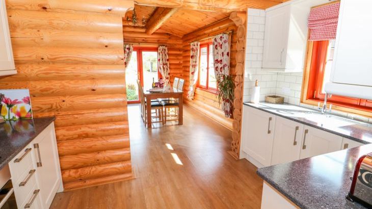 Ash Lodge - Photo 13