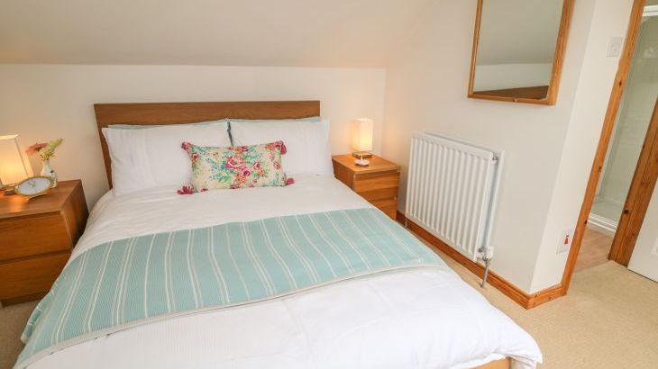 1 The Moorings - Photo 13