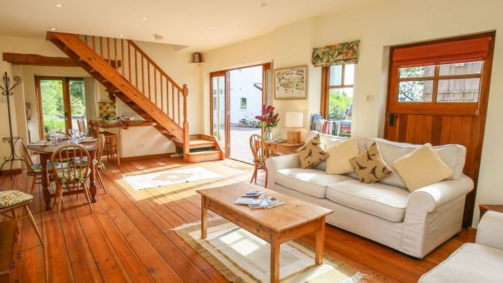 The Coach House - Photo 3