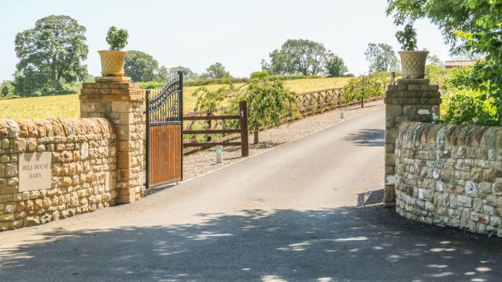 Bell House Barn - Photo 34