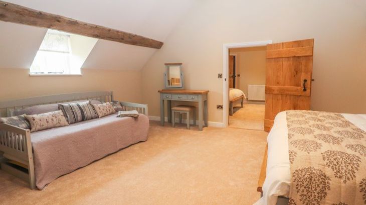 Rhandregynwen Hall - Photo 28