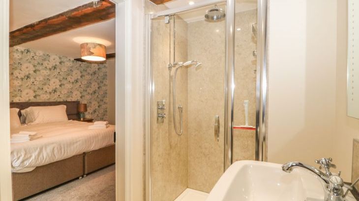 Copmanthorpe Hall - Photo 37