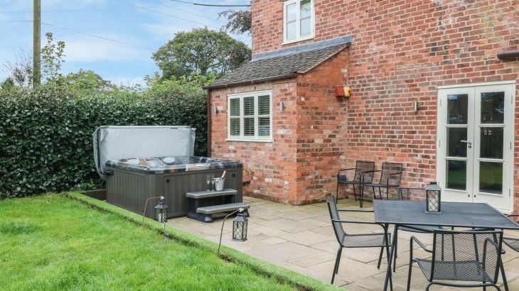 Orchard Barn - Photo 10