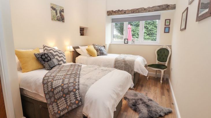 Cut Moch, Plas Moelfre Hall Barns - Photo 8