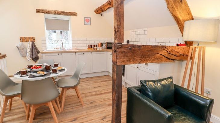 Stabl, Plas Moelfre Hall Barns - Photo 8