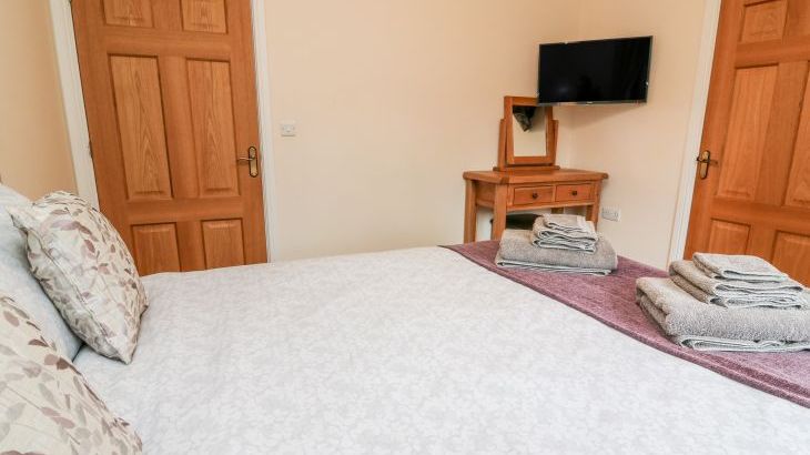 Caban Nant Ddu - Photo 28