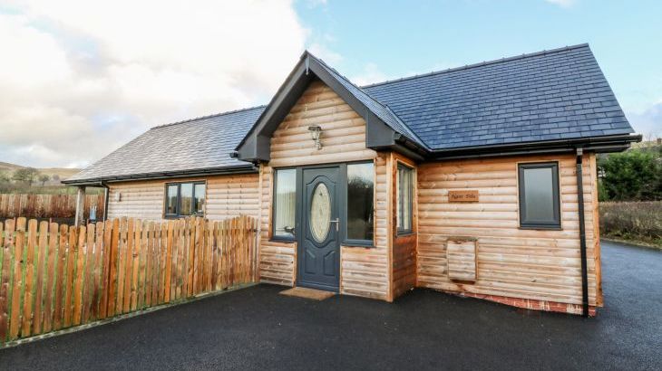 Caban Nant Ddu - Photo 2