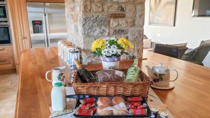 Bell House Barn - Photo 9