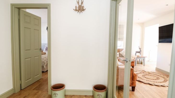 Giggling Goose Cottage - Photo 13