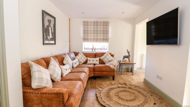 Giggling Goose Cottage - Photo 2