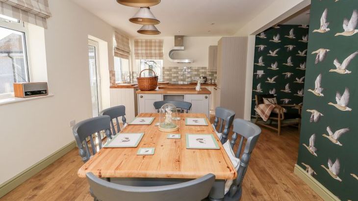 Giggling Goose Cottage - Photo 6