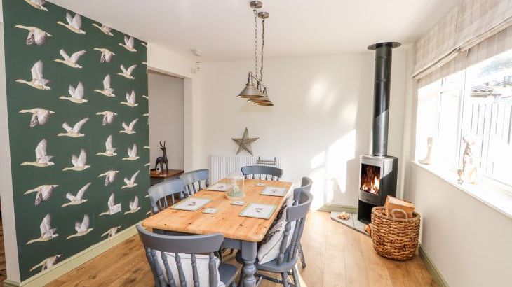 Giggling Goose Cottage - Photo 9