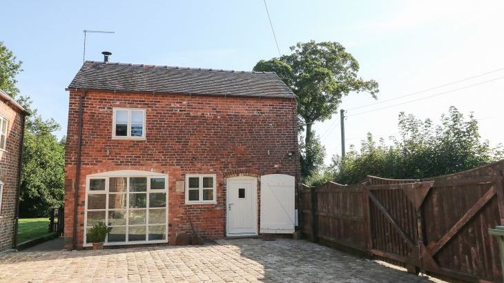 Orchard Barn - Photo 2