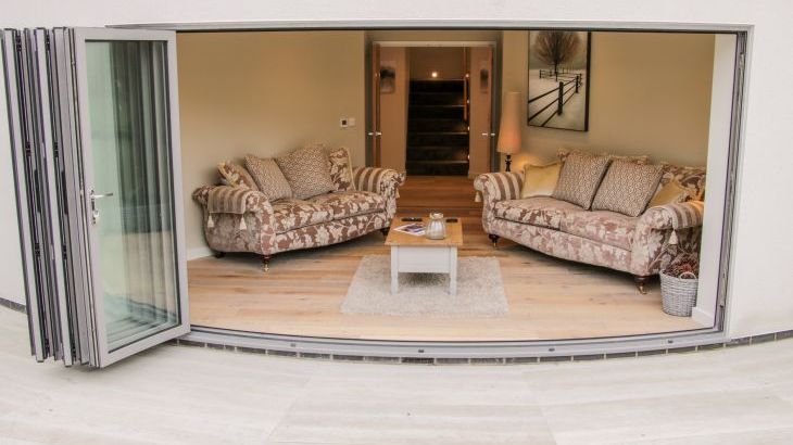 Round House - Photo 19