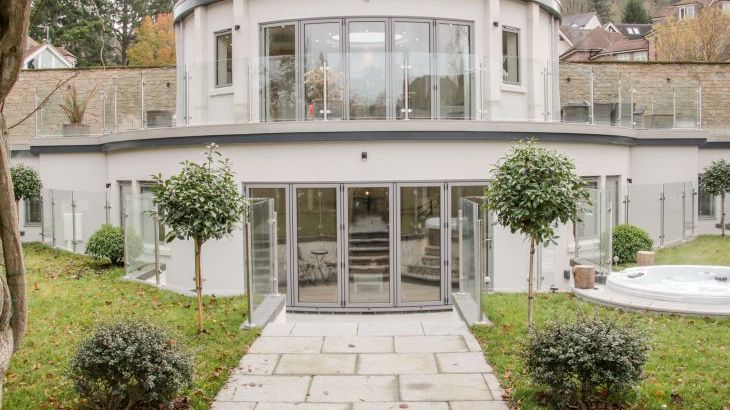 Round House - Photo 39