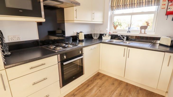 Buck Place - Photo 5