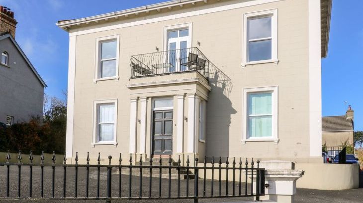 Sea Breeze - Photo 1