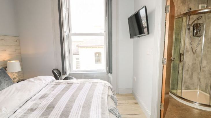 Sea Breeze - Photo 20