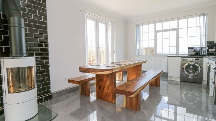 Castle Top Retreat - Photo 6