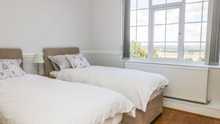 Castle Top Retreat - Photo 11