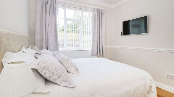 Castle Top Retreat - Photo 12