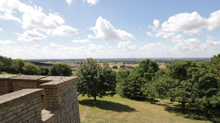 Castle Top Retreat - Photo 20