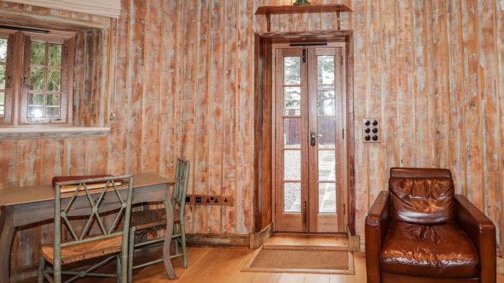 The Hen House - Photo 4