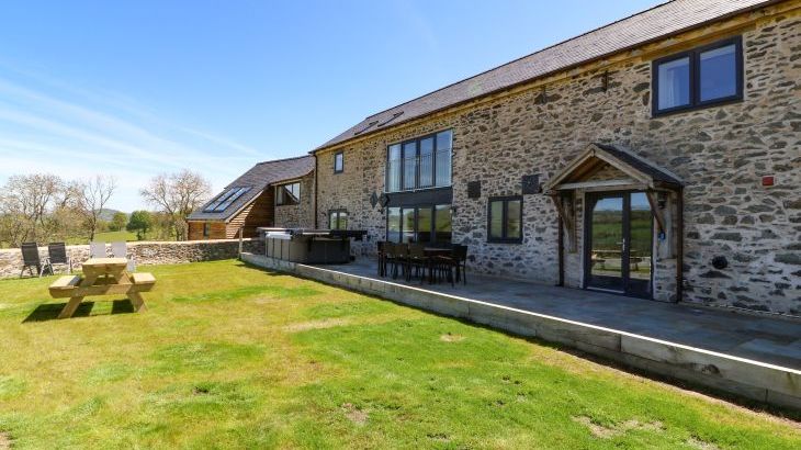 Bwthyn Y Bugail (Shepherd's Cottage - Main Photo